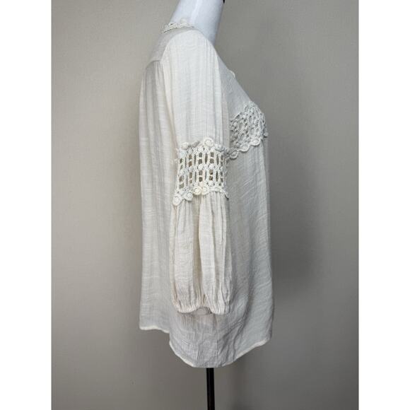 Solitaire Women's Top Blouse Sz L Off White Semi Shear 3/4 Sleeves Embroidered - Picture 4 of 12